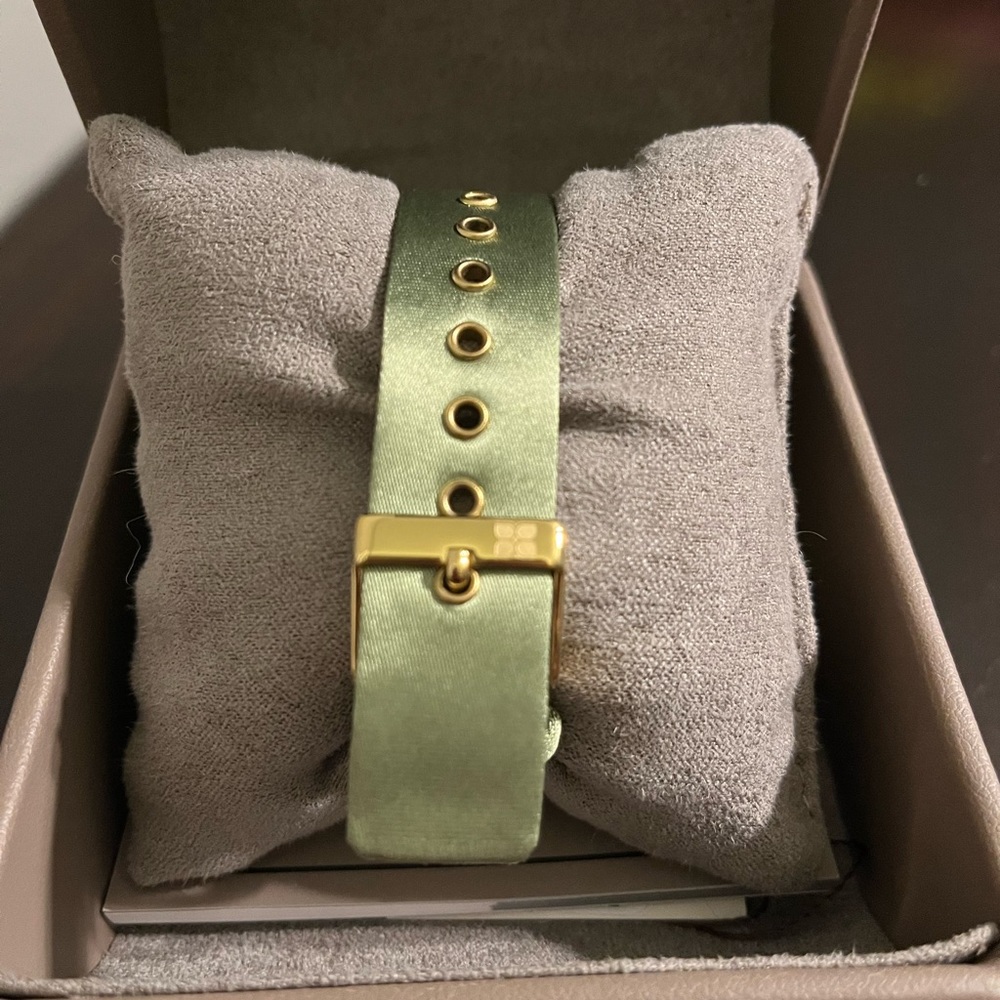 BCBGMaxAzria Watch - Picture 3 of 3